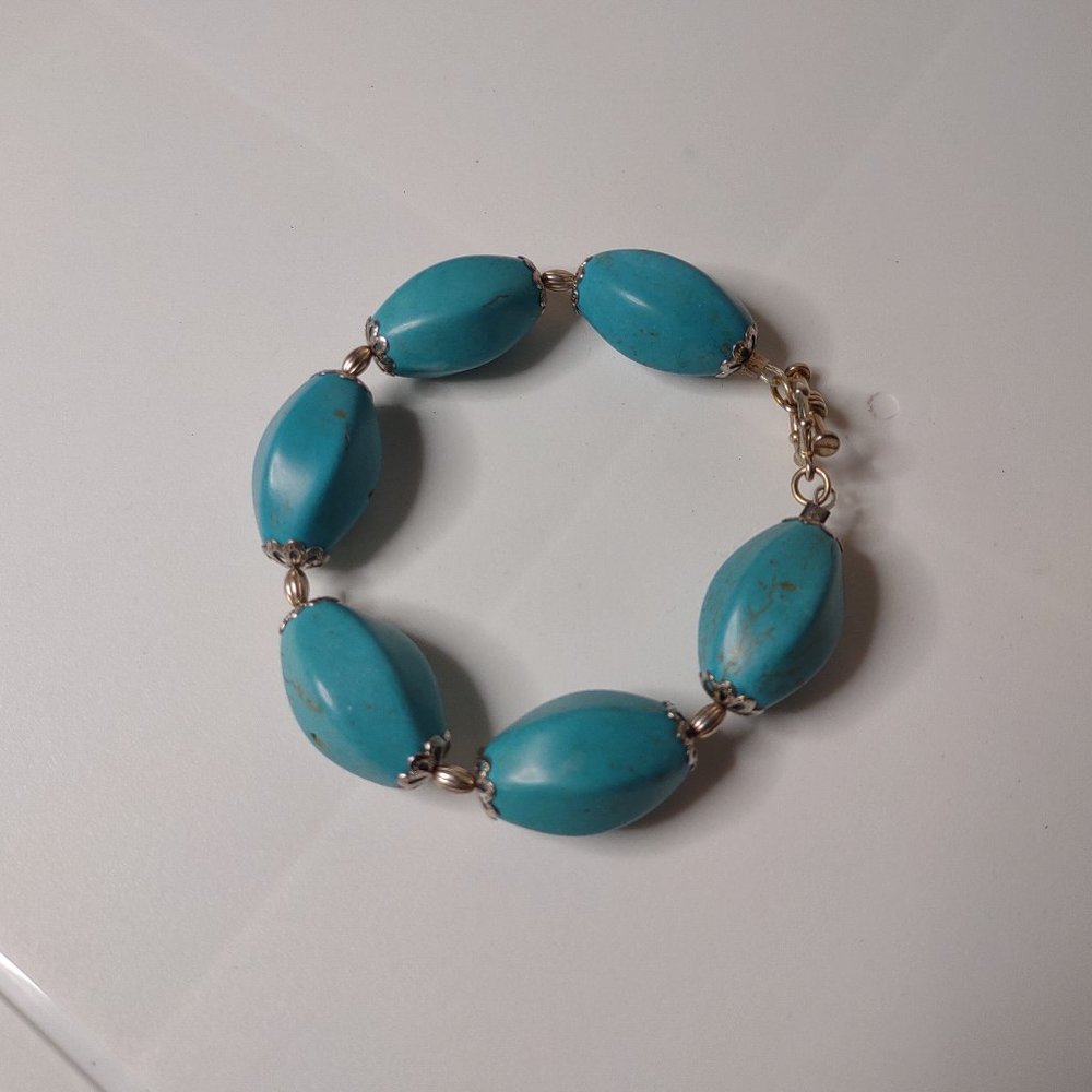 Blue Stone Bead Bracelet